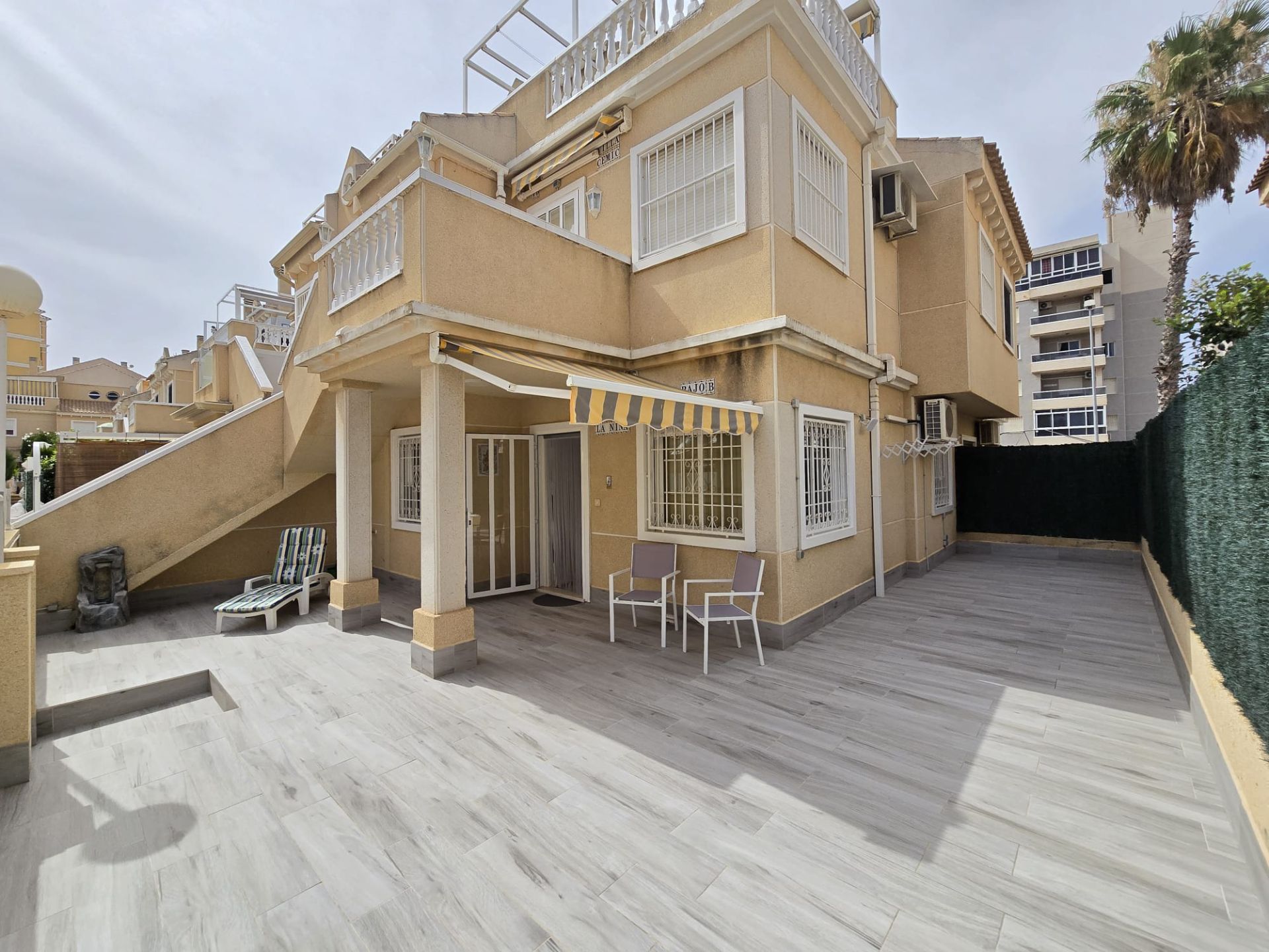 Huoneisto sijainti Torrevieja, torreblanca, myynti